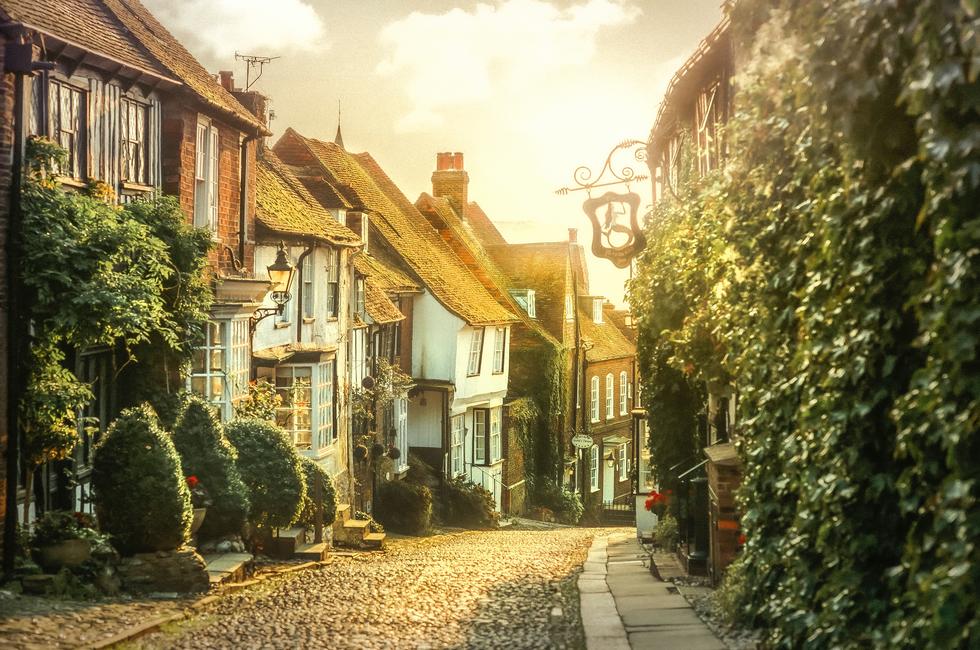 ​Why Mermaid Street in Rye, UK Is A Must Visit!